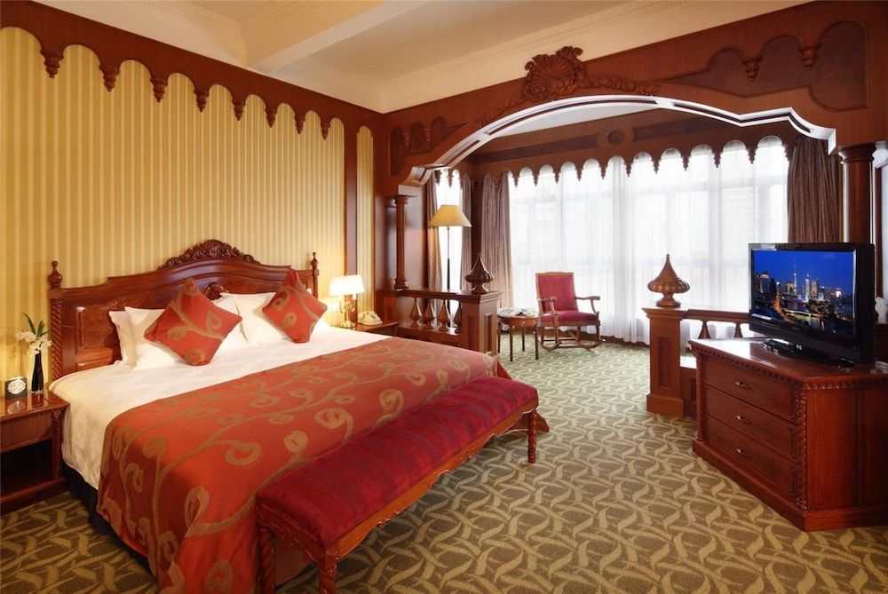 Jin Jiang Jing An Hotel Deluxe Double Room, Garden View