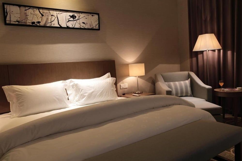 undefined Metropolo Shanghai Changzhong Road 8