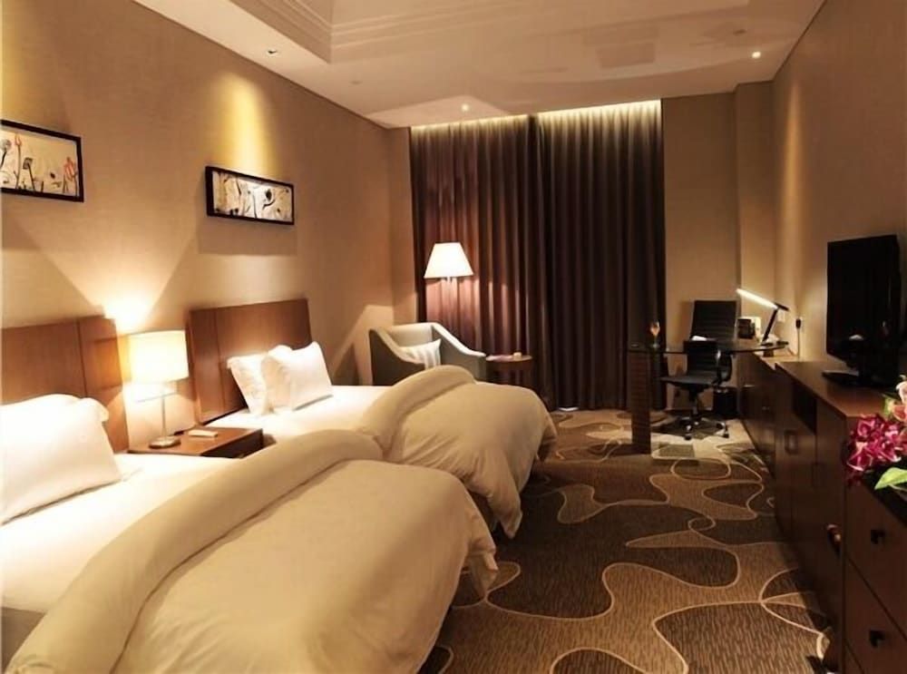 undefined Metropolo Shanghai Changzhong Road 3