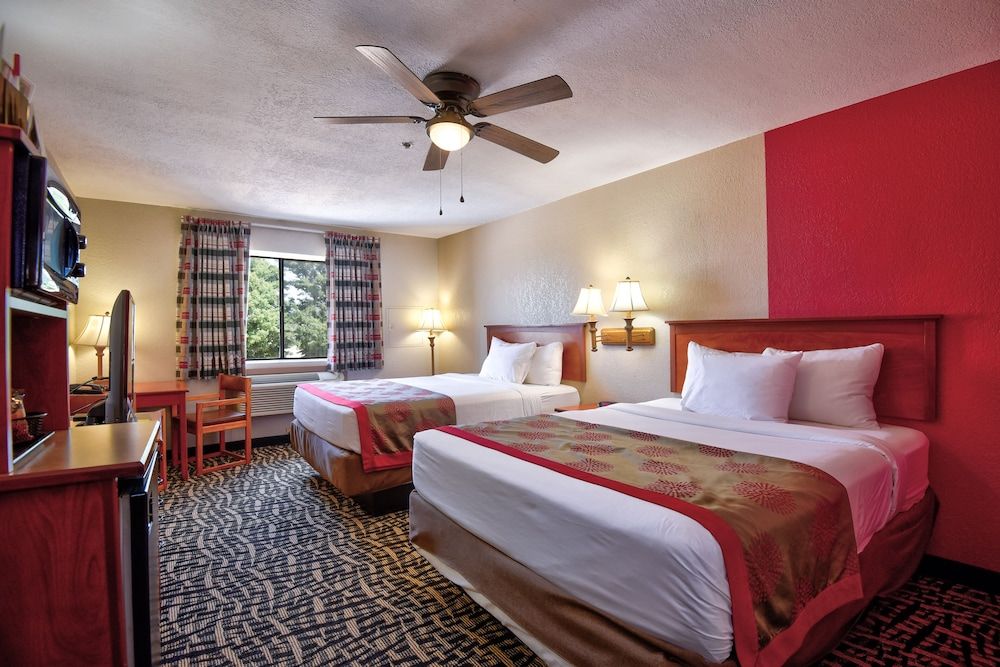 Room, 2 Queen Beds, Non Smoking