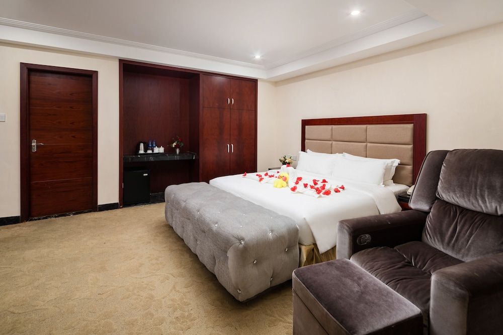 Guangzhou Gorgeous Hotel Superior Single Room, Garden View 3