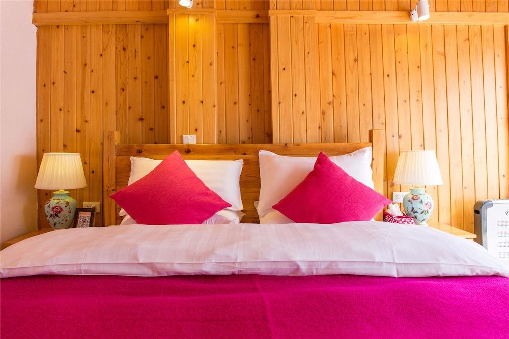 Boutique Queen Room