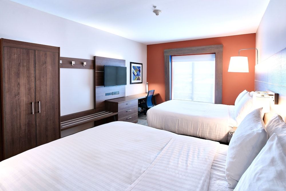 Standard Room, 2 Queen Beds