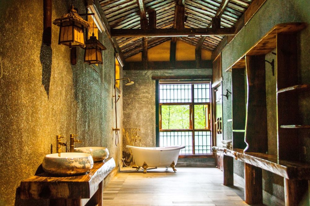 No.5 Valley Lodge Theme Room 9