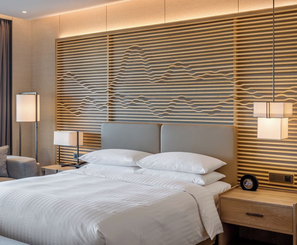 Suite, 1 Bedroom, Garden View