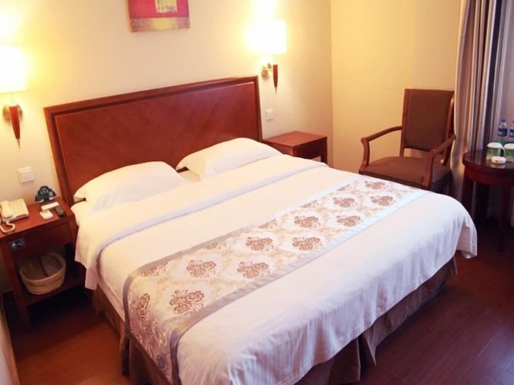 undefined GreenTree Inn ShangHai ZhongShan HuTai Business Hotel 9