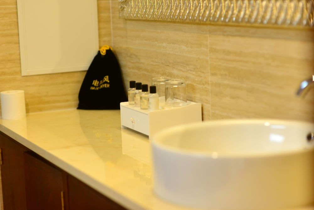 Beijing Palace Hotel Deluxe Signature Double Room 6