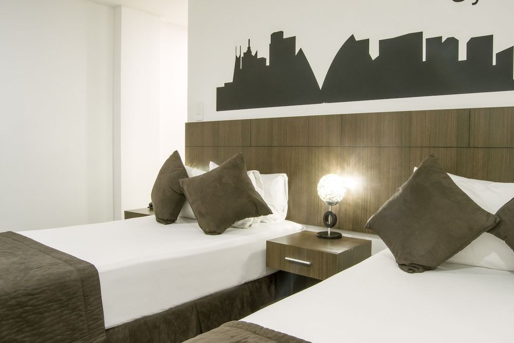 undefined Apartamentos Regency La Feria 5