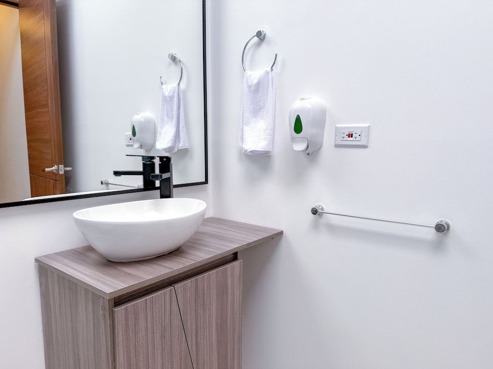 Apartamentos Regency La Feria Standard Double Room 8