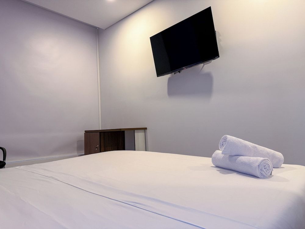 Apartamentos Regency La Feria Standard Double Room 7