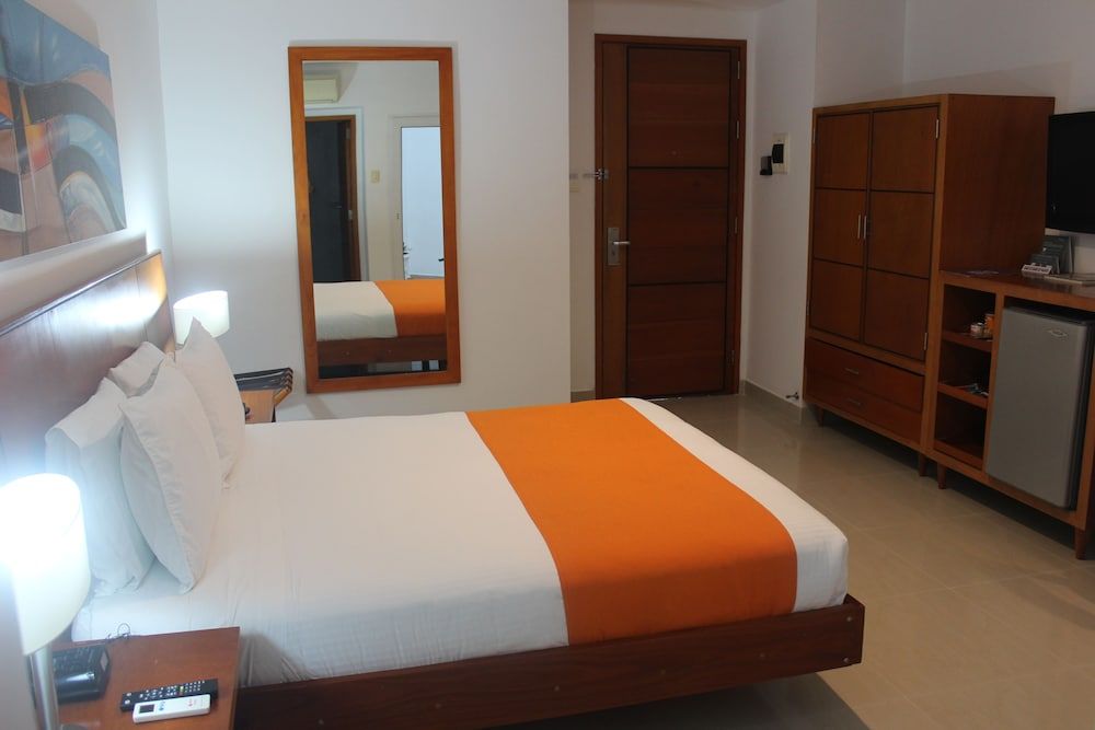 Hotel Atrium Plaza Standard Double Room 3