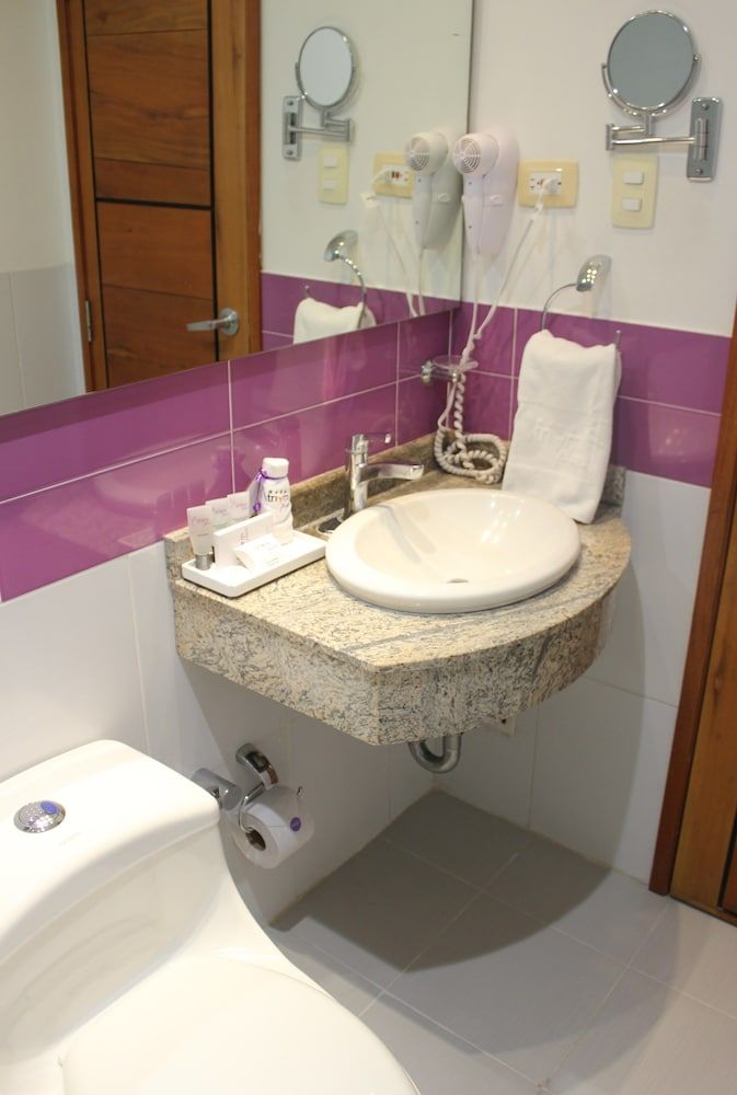 Hotel Atrium Plaza Standard Triple Room 8