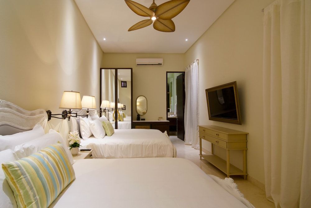 Superior Twin Room, 2 Queen Beds