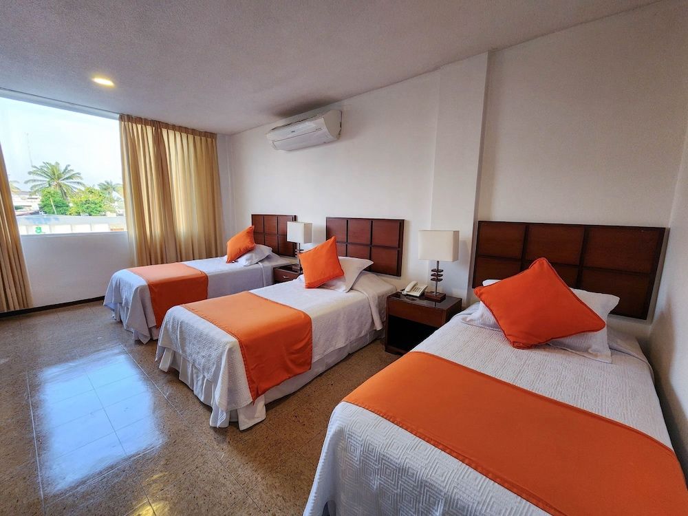 Hotel Anaconda Standard Triple Room 3