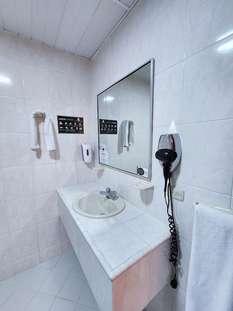 Hotel Anaconda Family Double Room, Multiple Beds 9