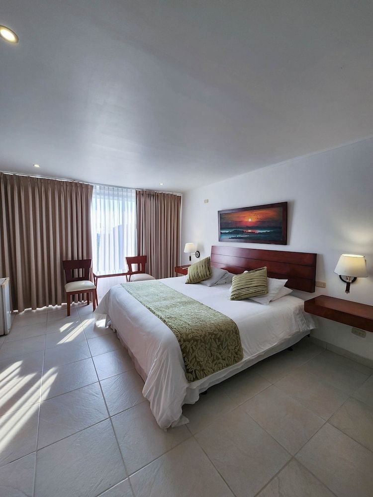 Junior Studio Suite, 1 King Bed