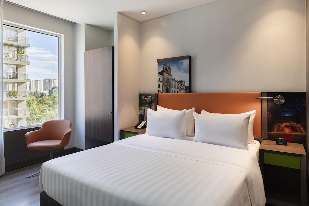 Hampton by Hilton Bogota Airport Room, 1 Queen Bed 14