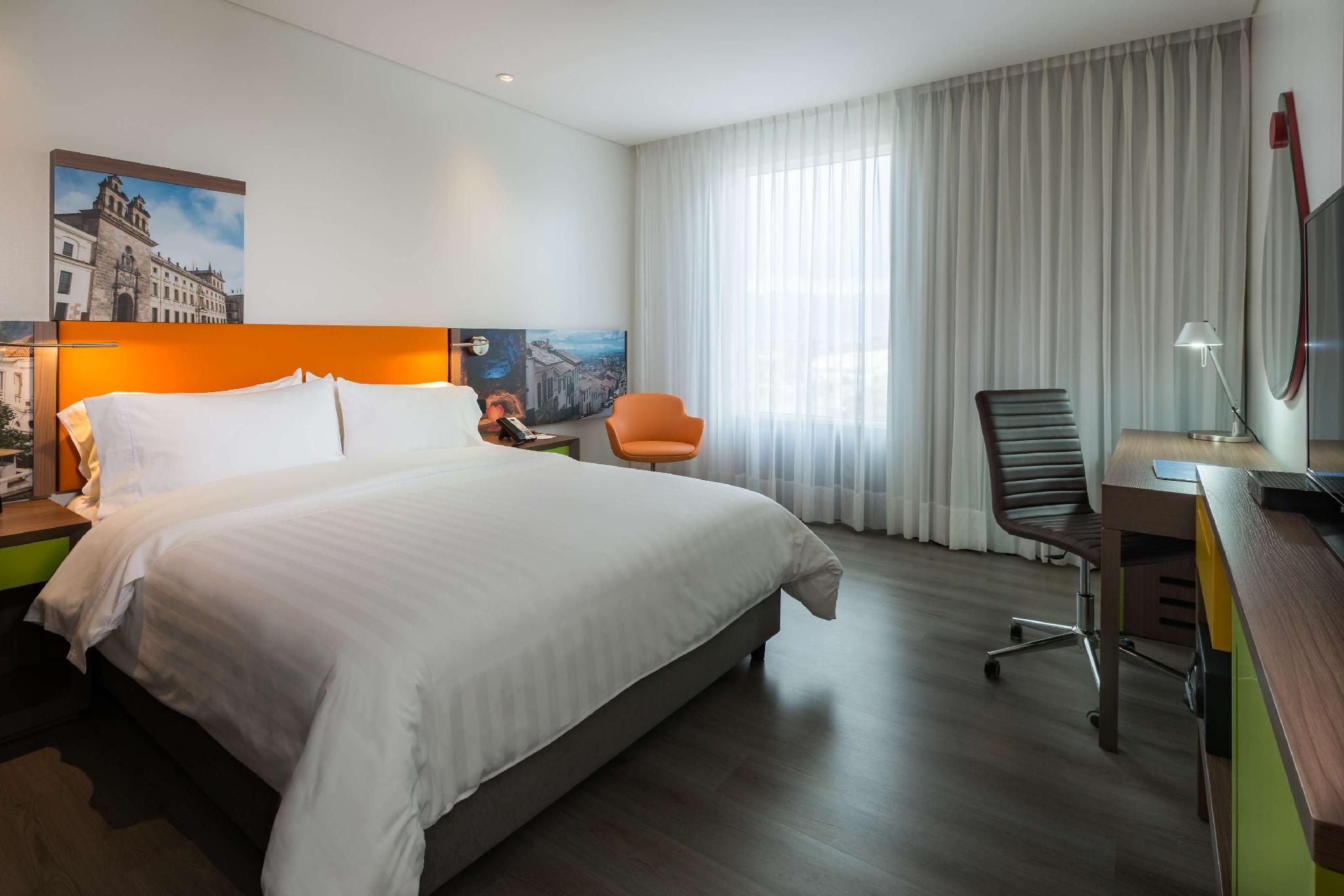 undefined Hampton by Hilton Bogota Airport 5