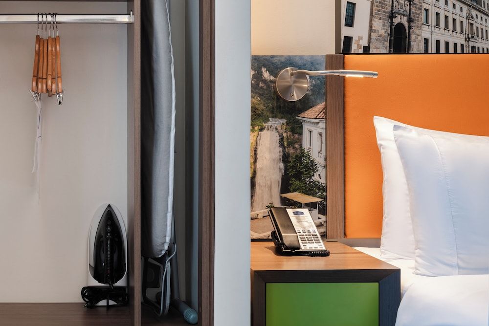 Hampton by Hilton Bogota Airport Room, 1 Queen Bed 34