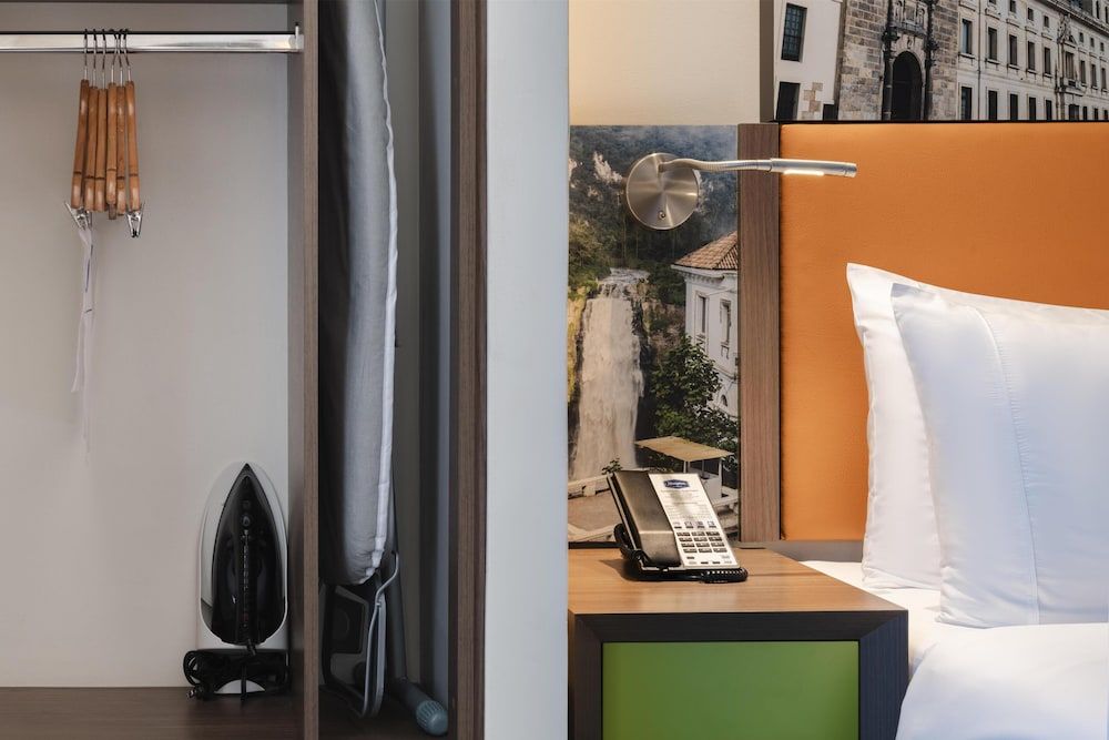 Hampton by Hilton Bogota Airport Room, 1 Queen Bed 31