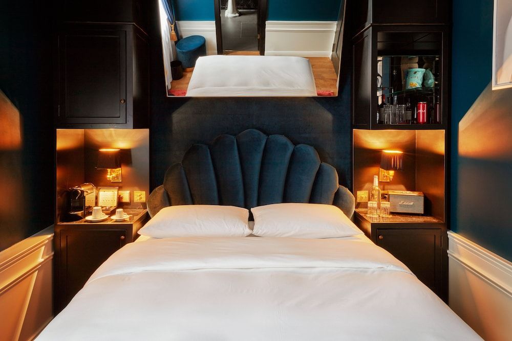 Provocateur, Berlin, a part of Sircle Collection Petite 2