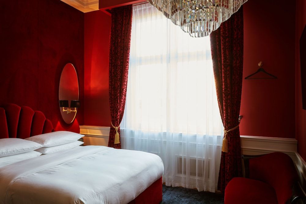 undefined Provocateur, Berlin, a part of Sircle Collection 3