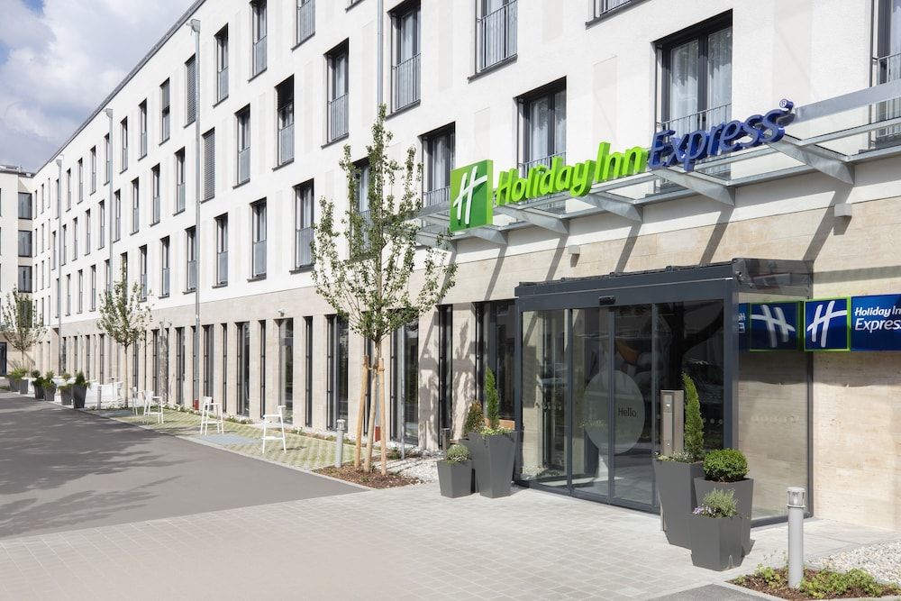 undefined Holiday Inn Express Munich - City East by IHG 3