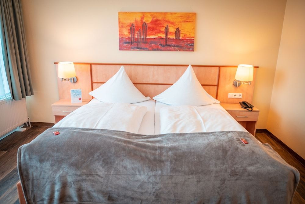 Double Room (Doppelzimmer Meerseite/ Waldseite)