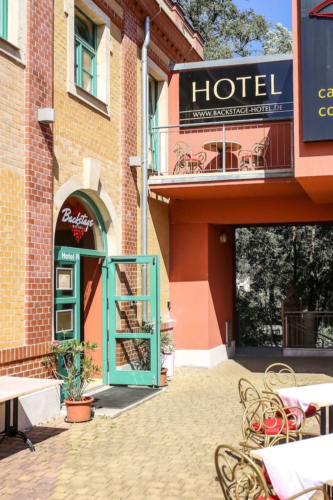 undefined Backstage Hotel 6