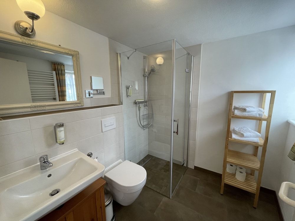 Urlaub im Fachwerk Deluxe Apartment, 2 Bedrooms, Balcony, City View (Number 04) 3