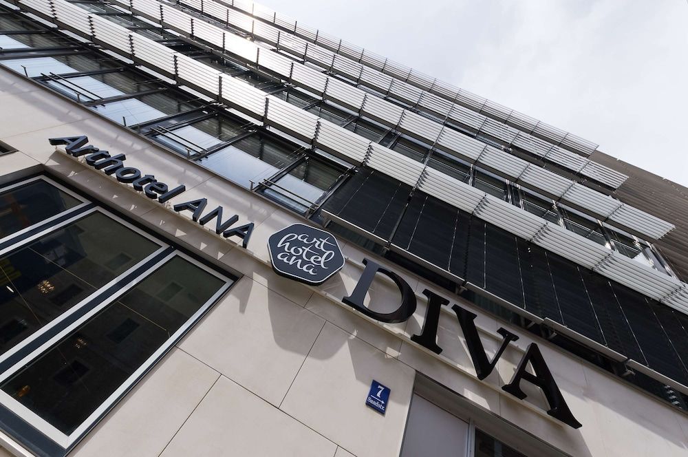 undefined elaya hotel munich city 5