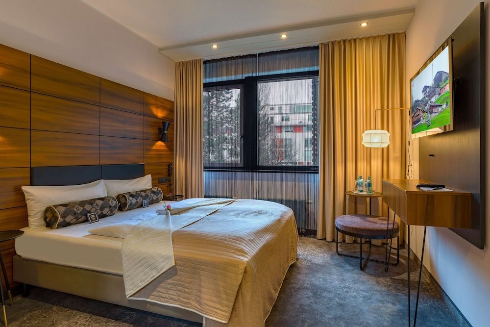 undefined elaya hotel munich city