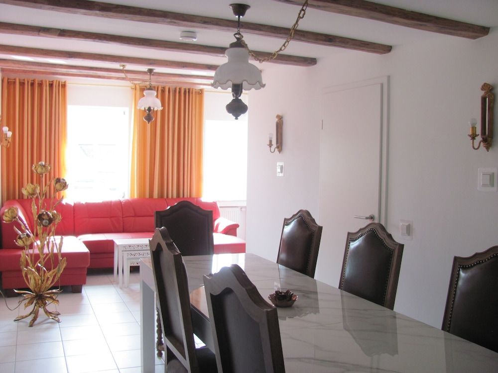 Apartment Storchenfärbe