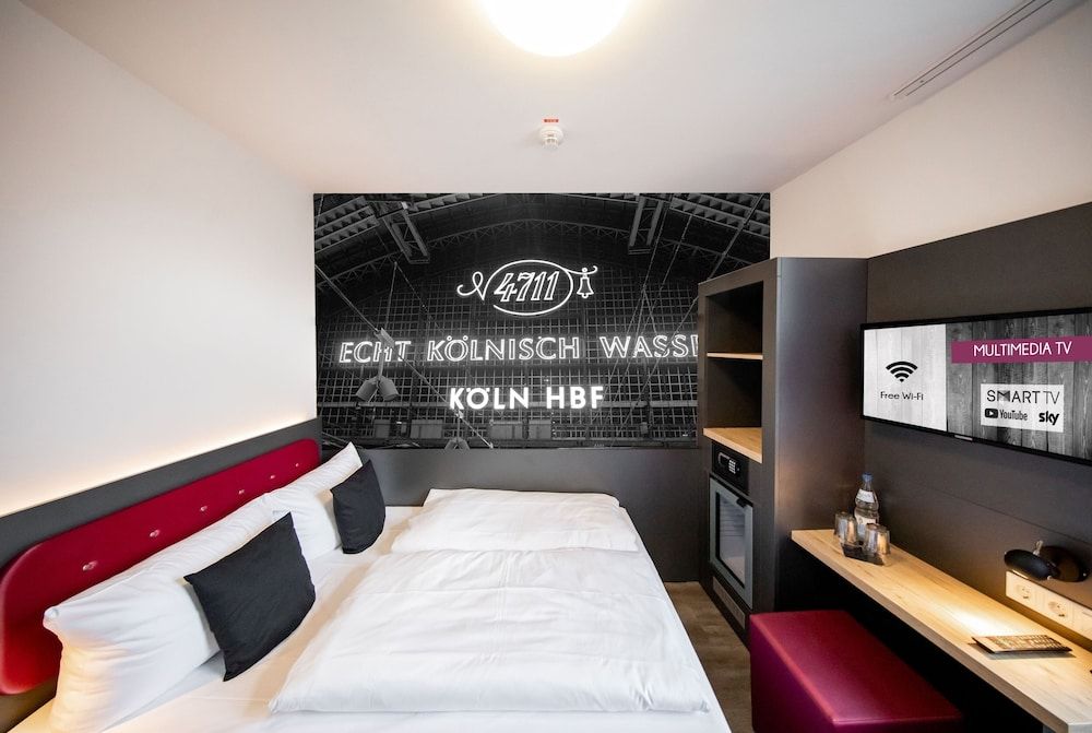 SMARTY Cologne Dom Hotel - Boardinghouse Double Room Compact 2