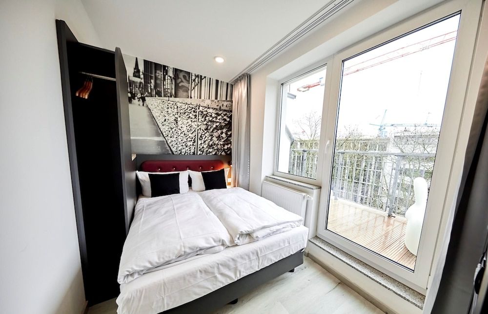 SMARTY Cologne Dom Hotel - Boardinghouse Double Room Compact 8