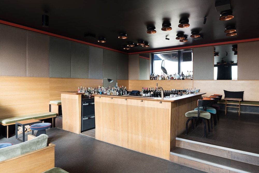 undefined The Flushing Meadows Hotel & Bar 8