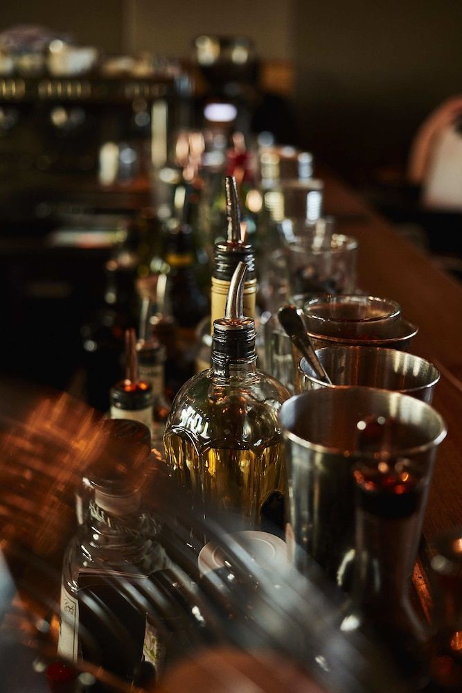 undefined The Flushing Meadows Hotel & Bar 6