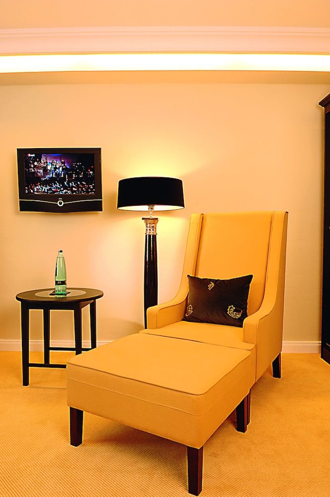 undefined Business & More Hamburg 5