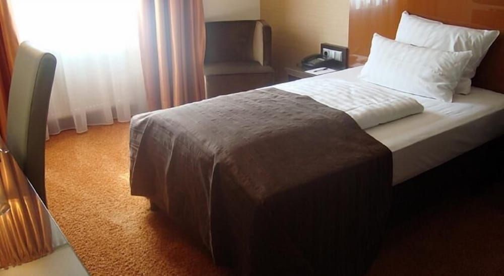 Standard Single Room, Private Bathroom