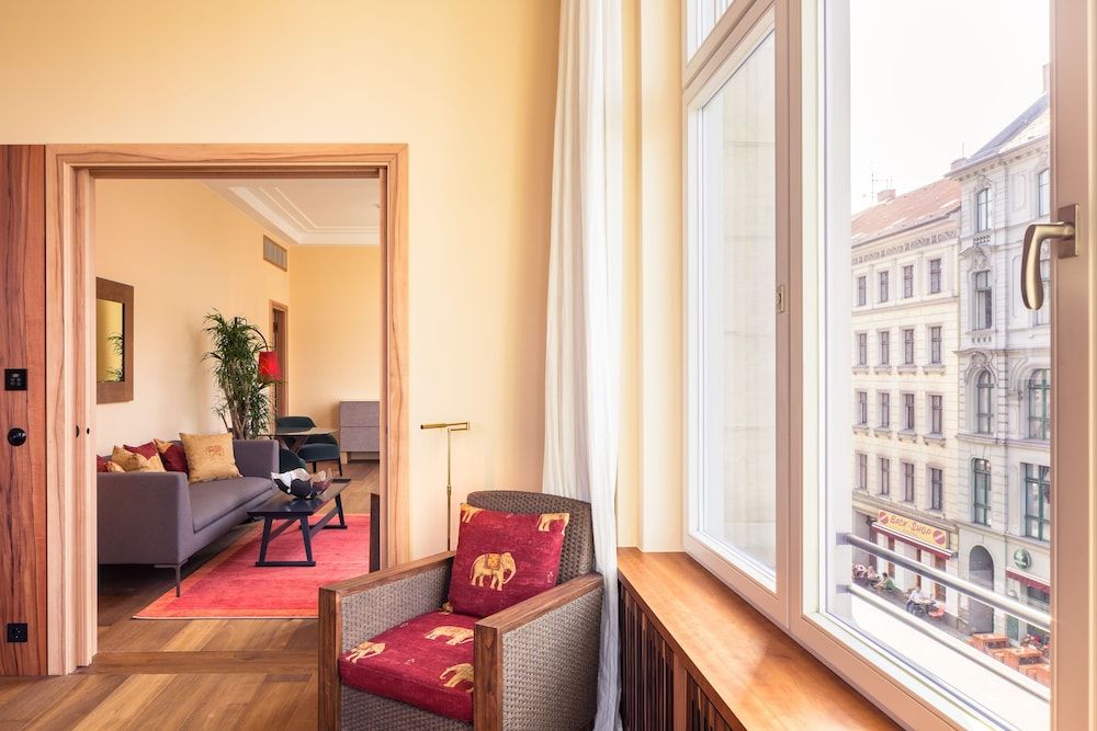 undefined Orania.Berlin 9