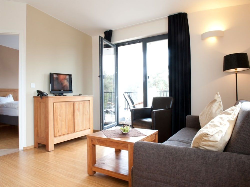 Apartment with 1 bedroom, landsite