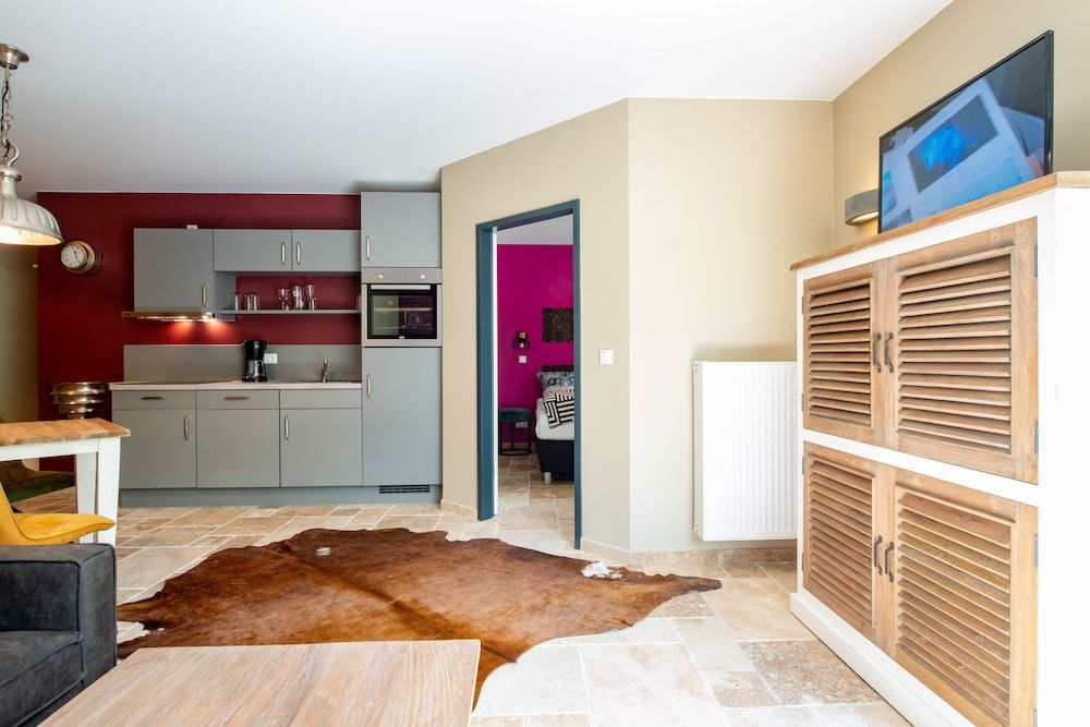 Small Apartment with 1 bedroom ( Boardinghouse)