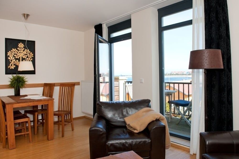 Apartment with 1 bedroom and partial ocean view