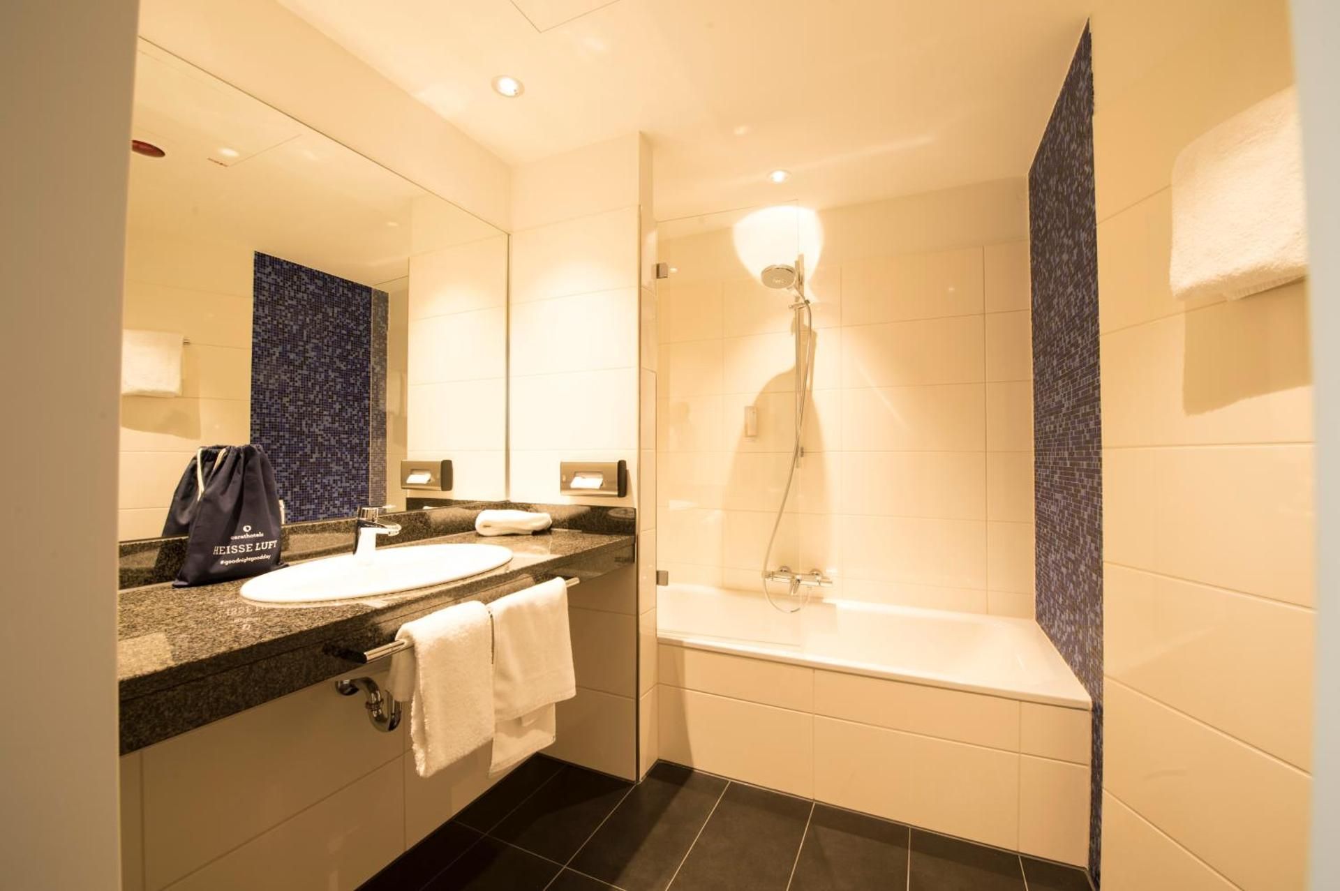 undefined carathotel Düsseldorf City 5