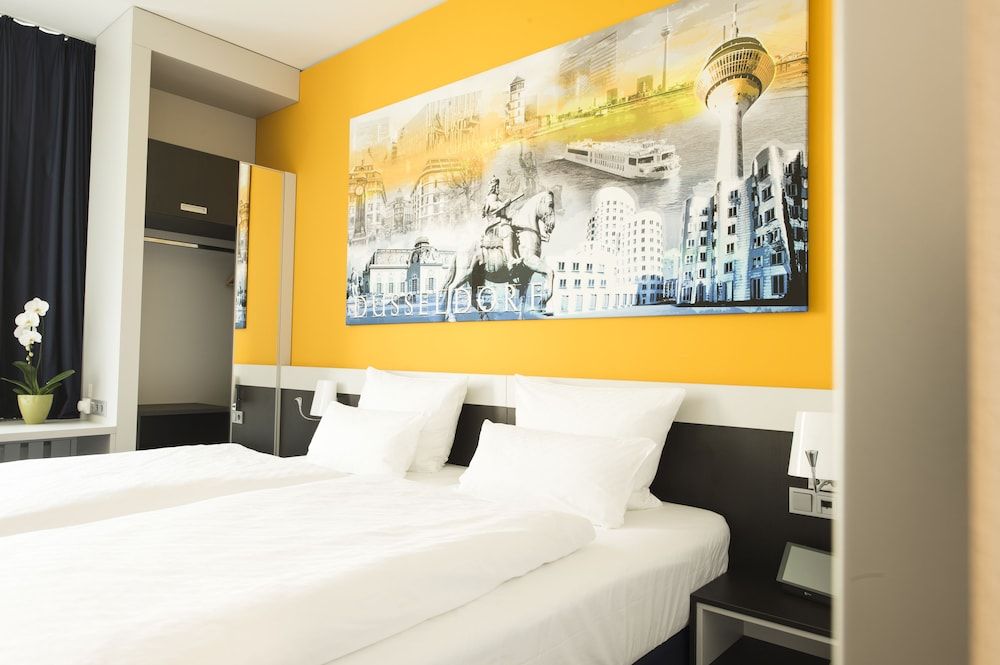 undefined carathotel Düsseldorf City 8