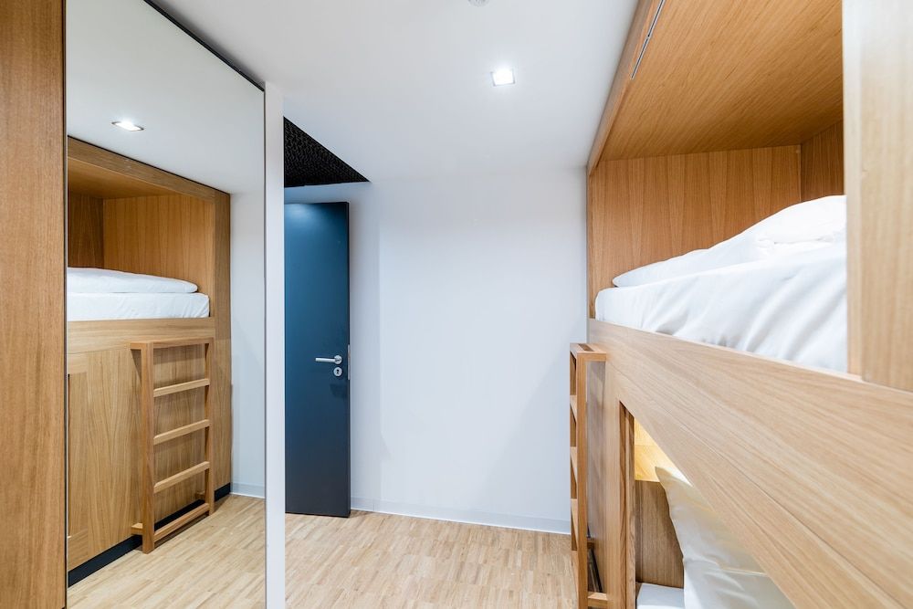 mk hotel rüsselsheim Family Room, 2 Bedrooms 5