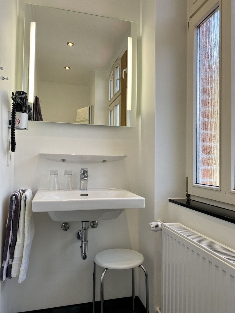 Haus Hohenzollern Double Room, Ensuite (mit Erker) 3