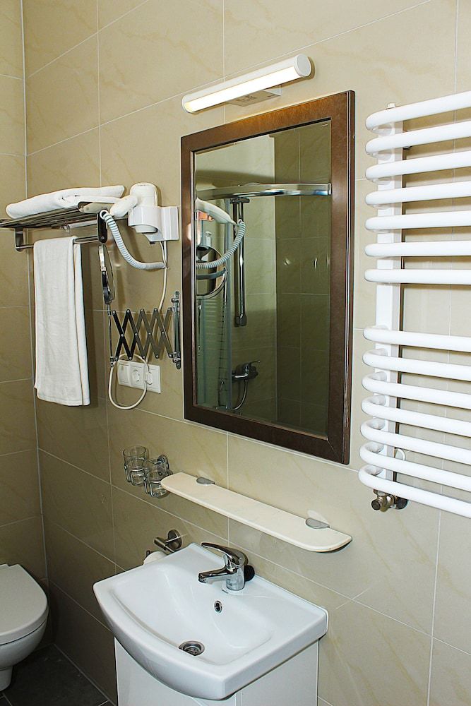 undefined Hotel Greven 5