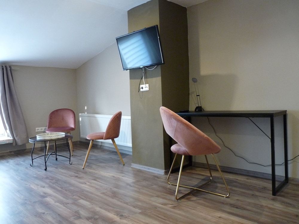 Haus am Burggraben Double or Twin Room, Ensuite 3