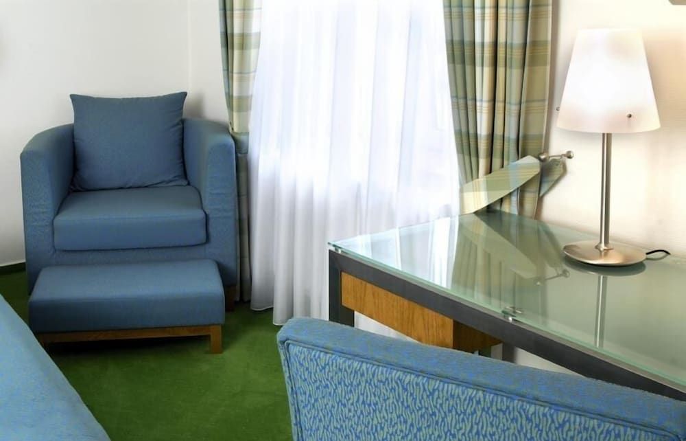 Maien Hotel & Restaurant Standard Double or Twin Room 7
